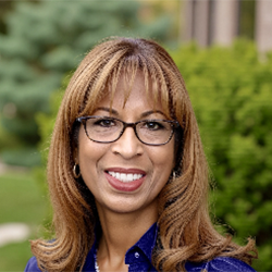 Dominique Lueckenhoff